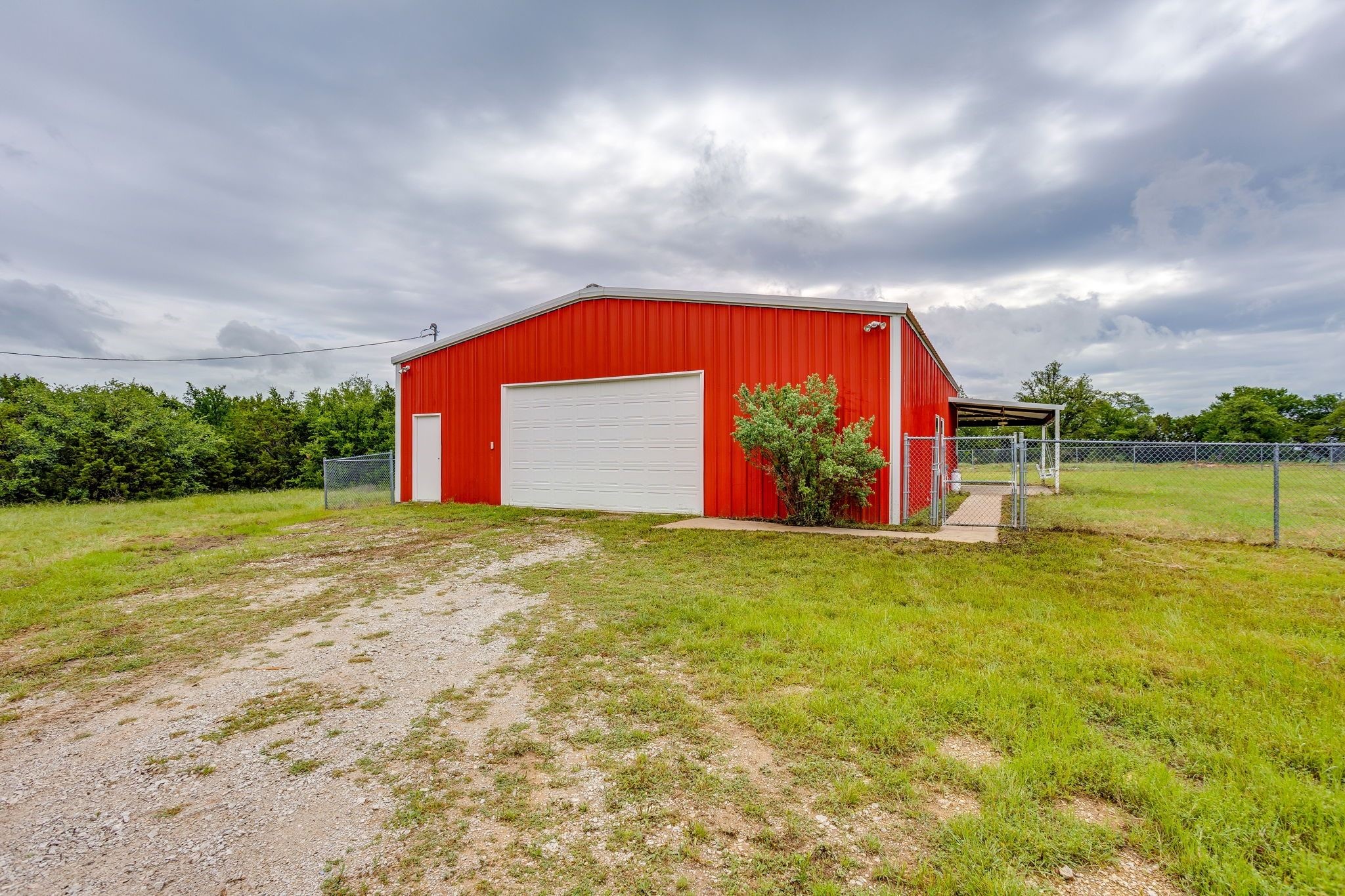 400 S 10th Avenue Santo TX 76472