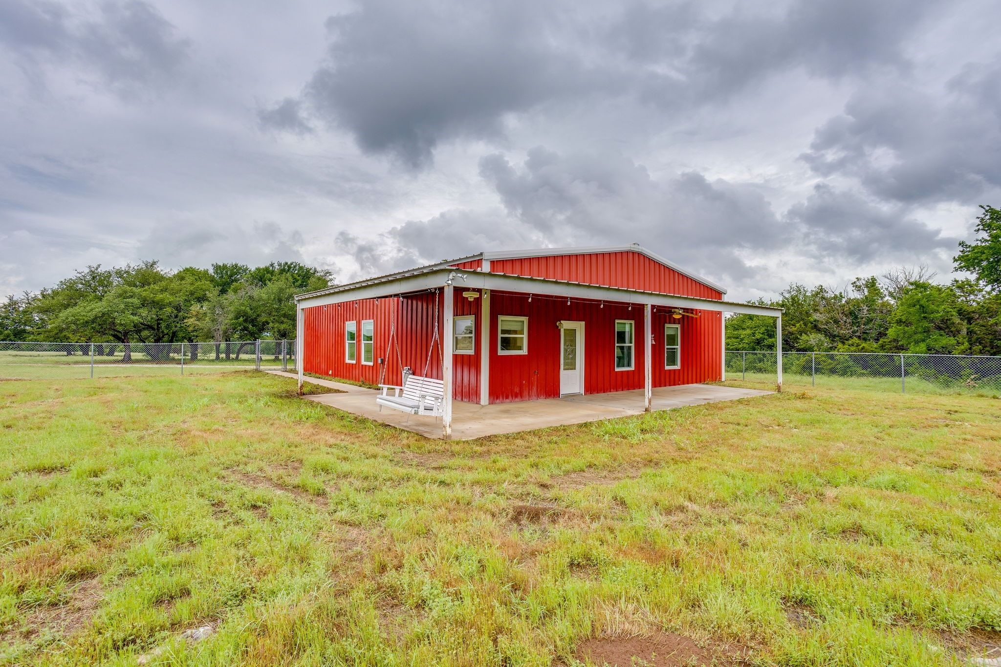 400 S 10th Avenue Santo TX 76472
