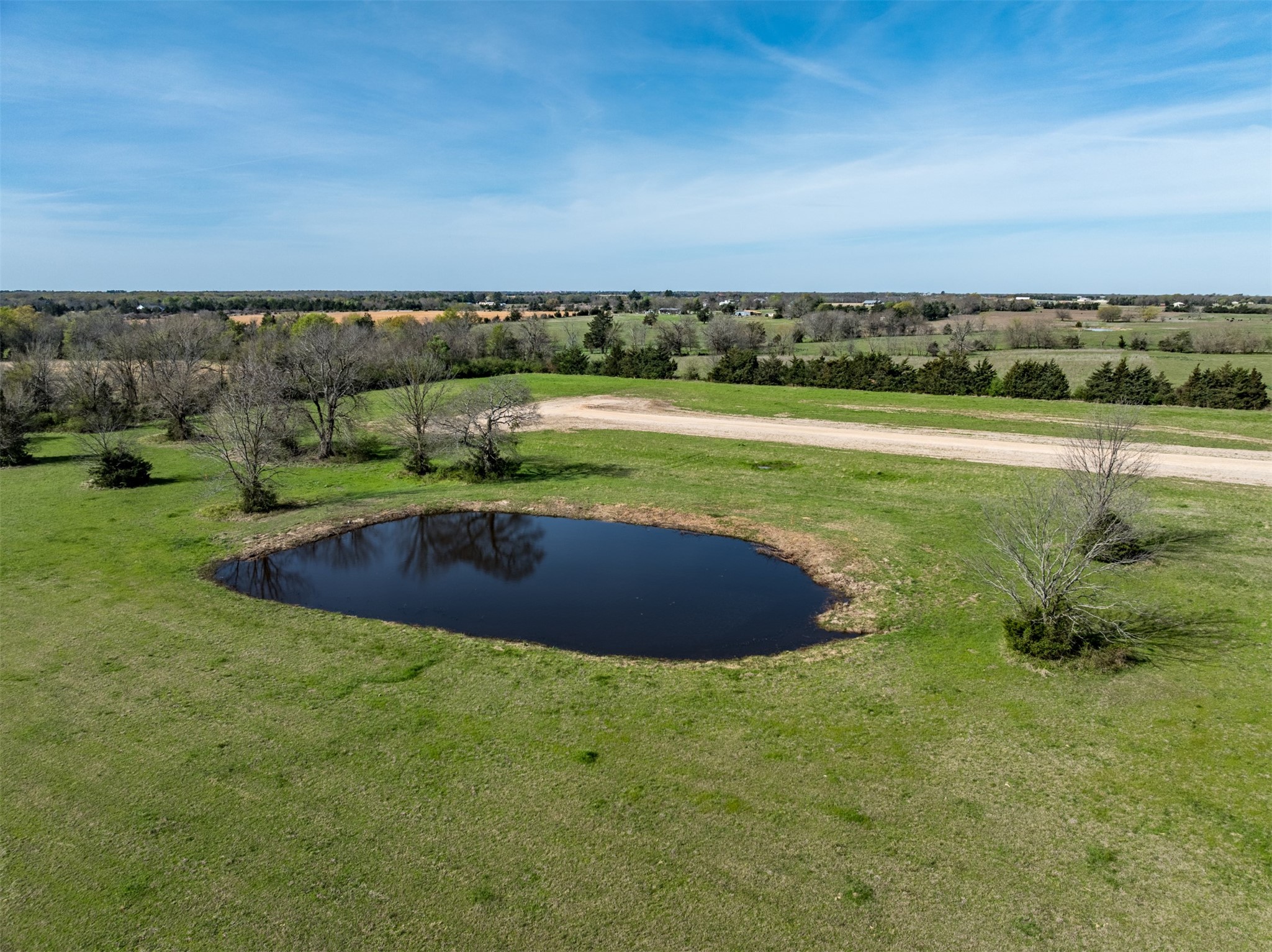 311 Private Road 33263 Sumner TX 75486