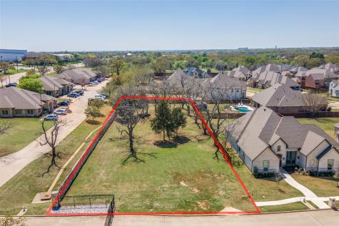 1706 Scarborough Drive Arlington TX 76001