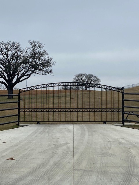 4880 County Road 805 Joshua TX 76058