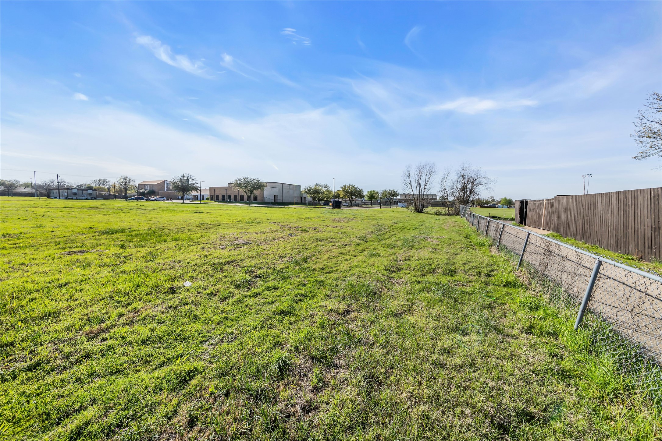 5134 Northwest Highway Garland TX 75043