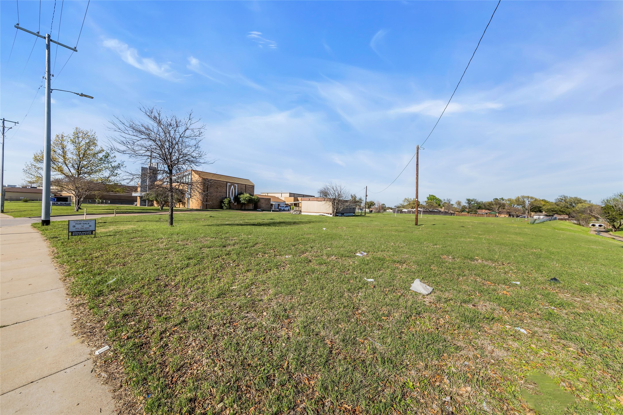 5134 Northwest Highway Garland TX 75043