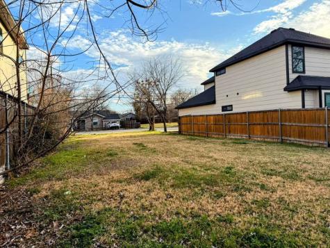 2023 Dennison Street Dallas TX 75212