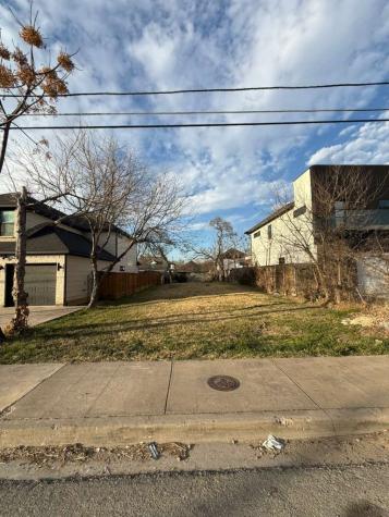 2023 Dennison Street Dallas TX 75212