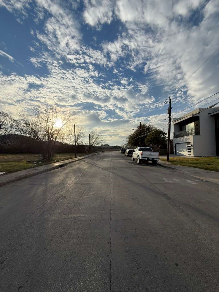 2023 Dennison Street Dallas TX 75212