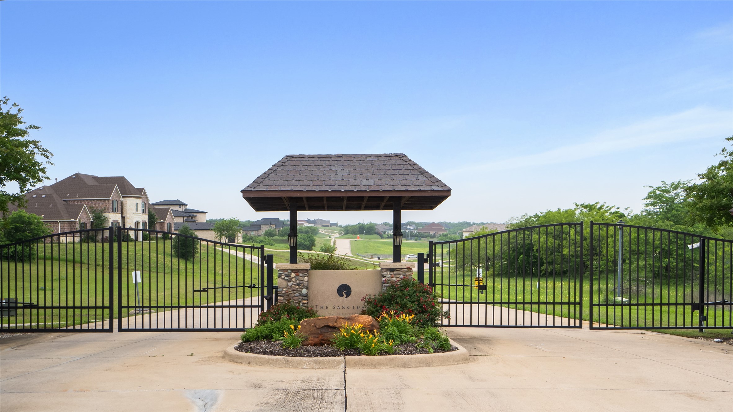 1207 Tulip Court Grand Prairie TX 75104