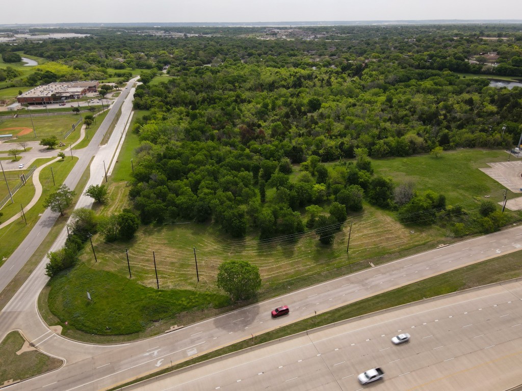 2200 N Carrier Parkway Grand Prairie TX 75050