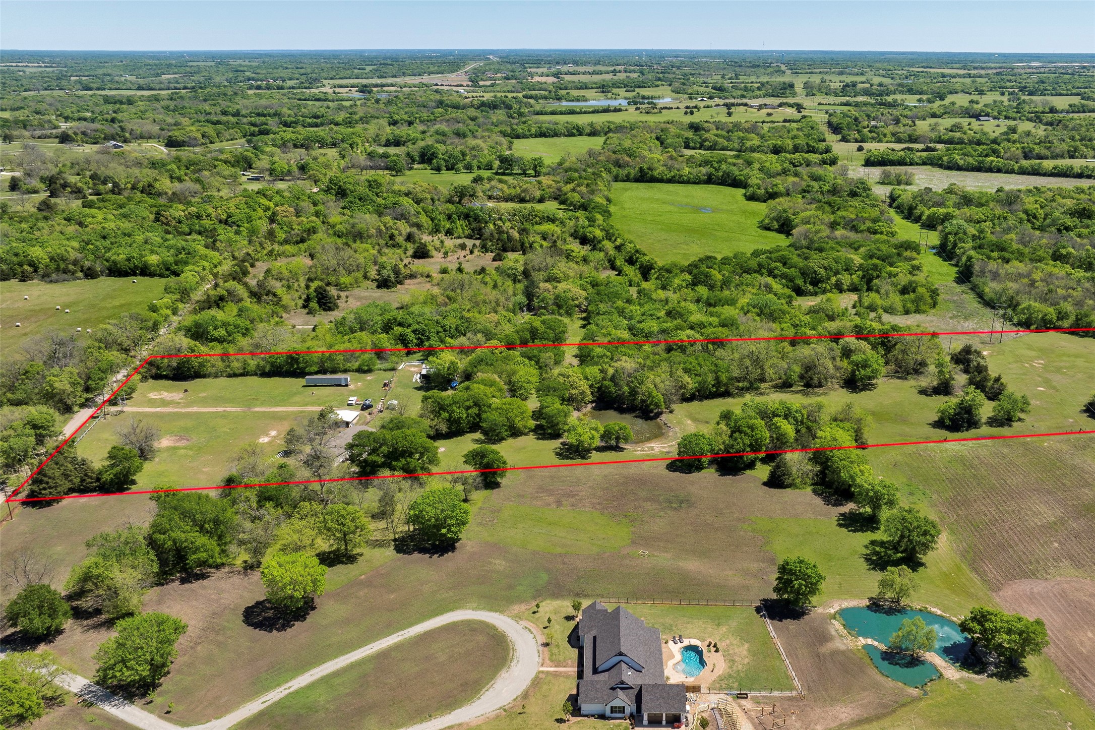 1199 County Road 1245 Savoy TX 75479