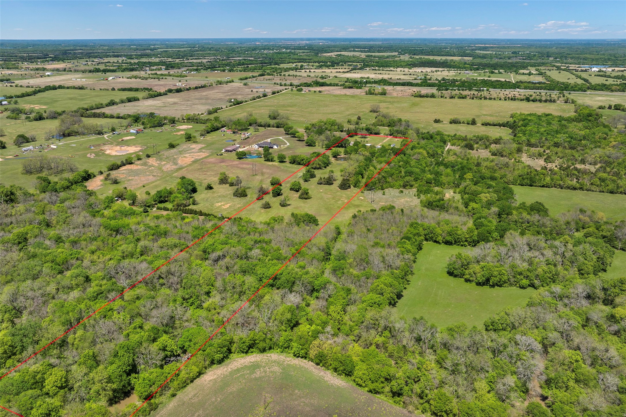 1199 County Road 1245 Savoy TX 75479