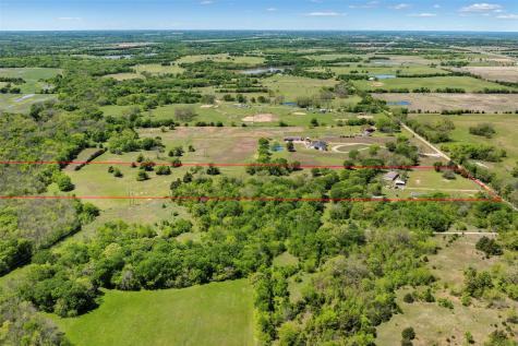 1199 County Road 1245 Savoy TX 75479