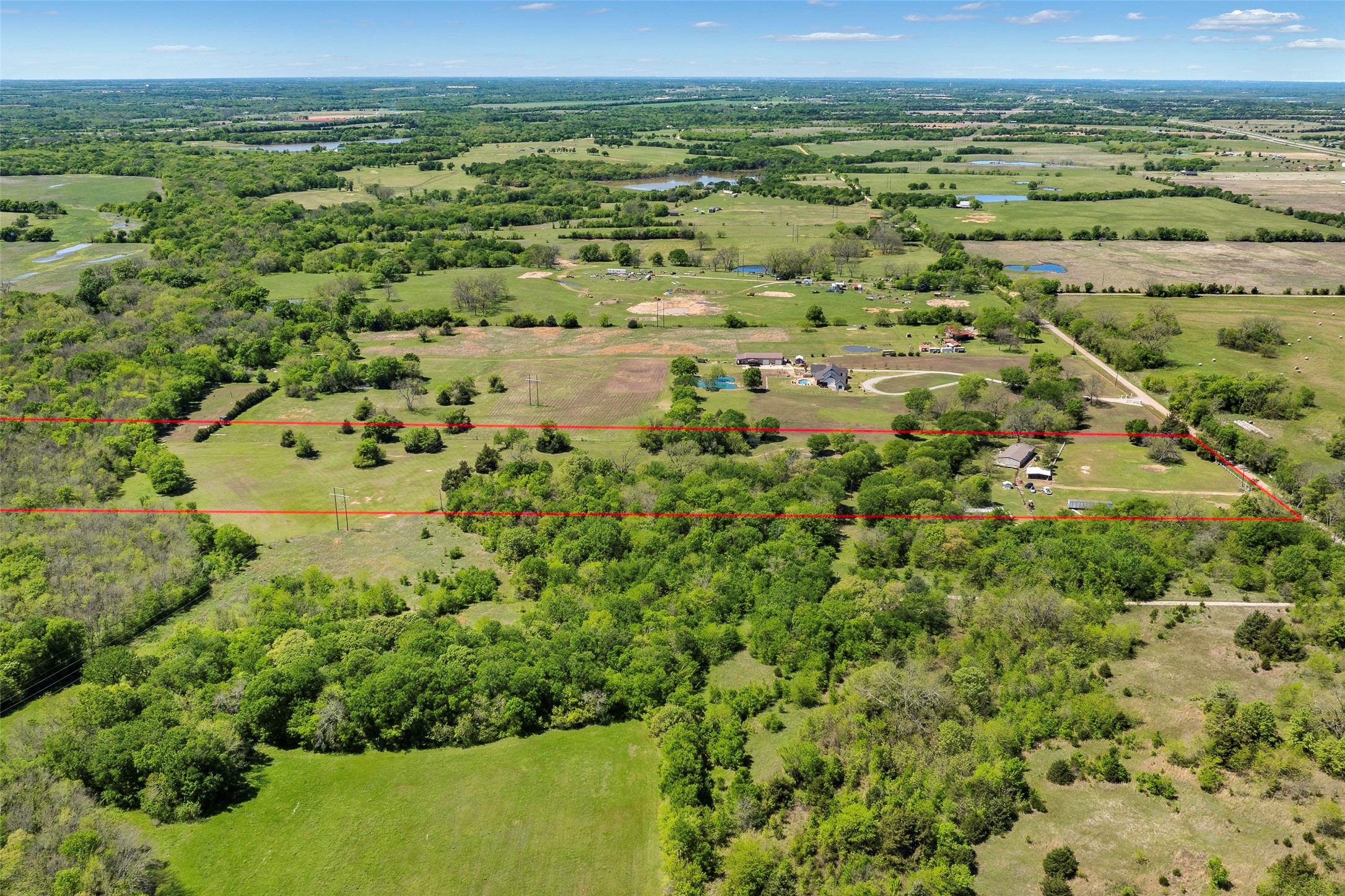 1199 County Road 1245 Savoy TX 75479