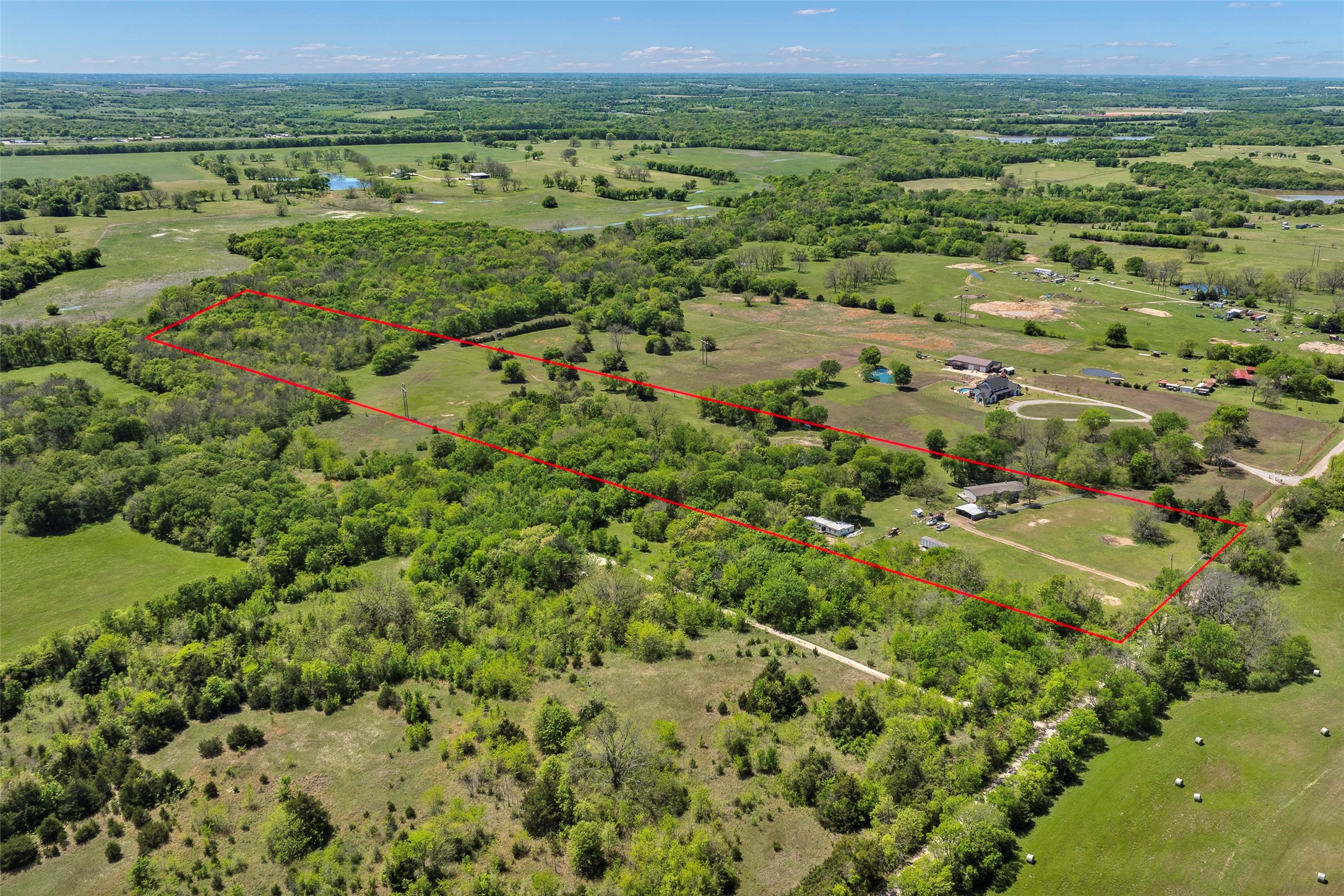 1199 County Road 1245 Savoy TX 75479