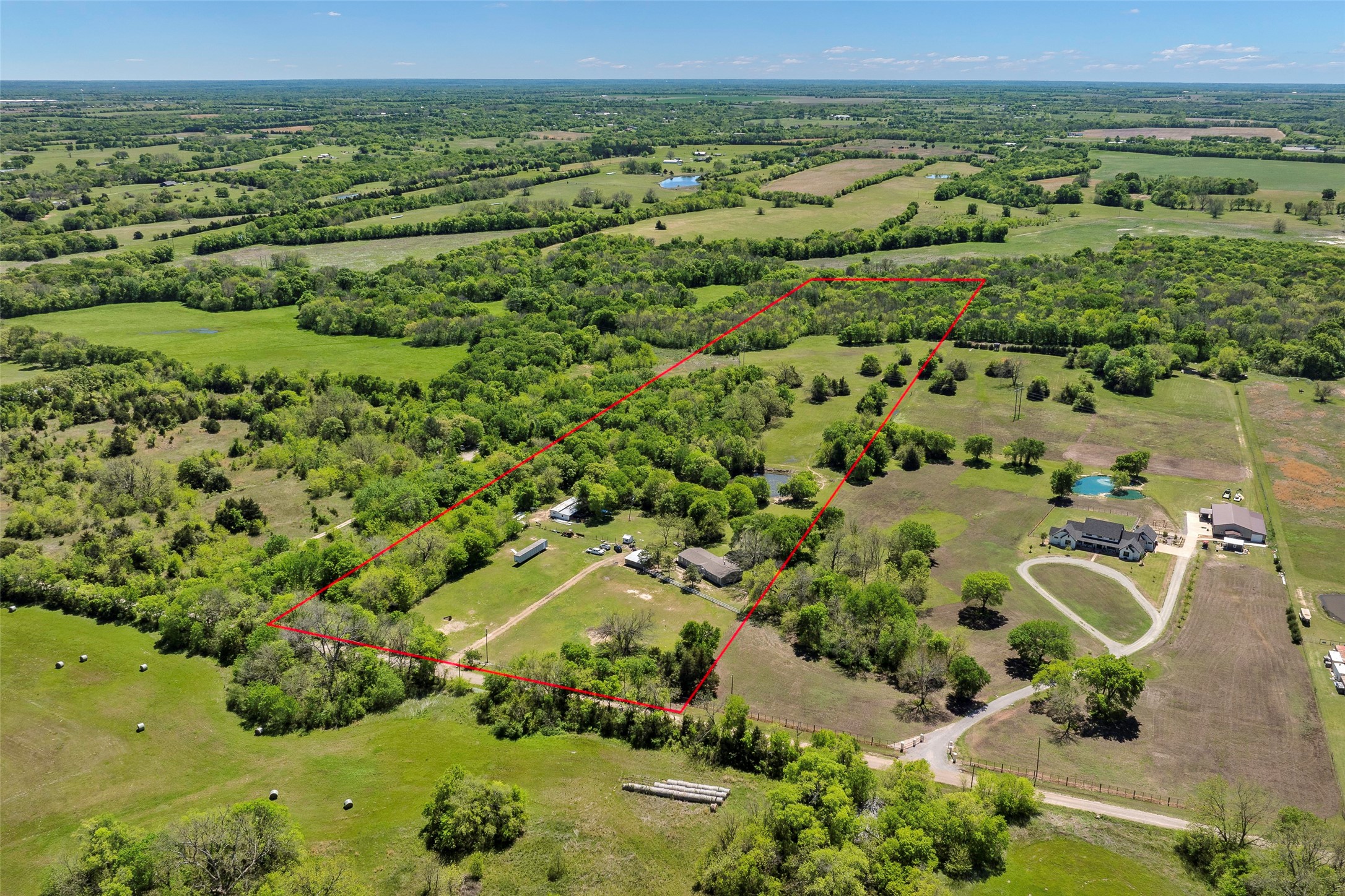 1199 County Road 1245 Savoy TX 75479
