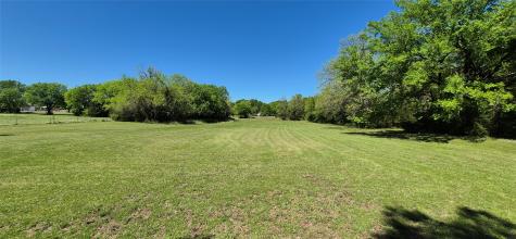 1199 County Road 1245 Savoy TX 75479
