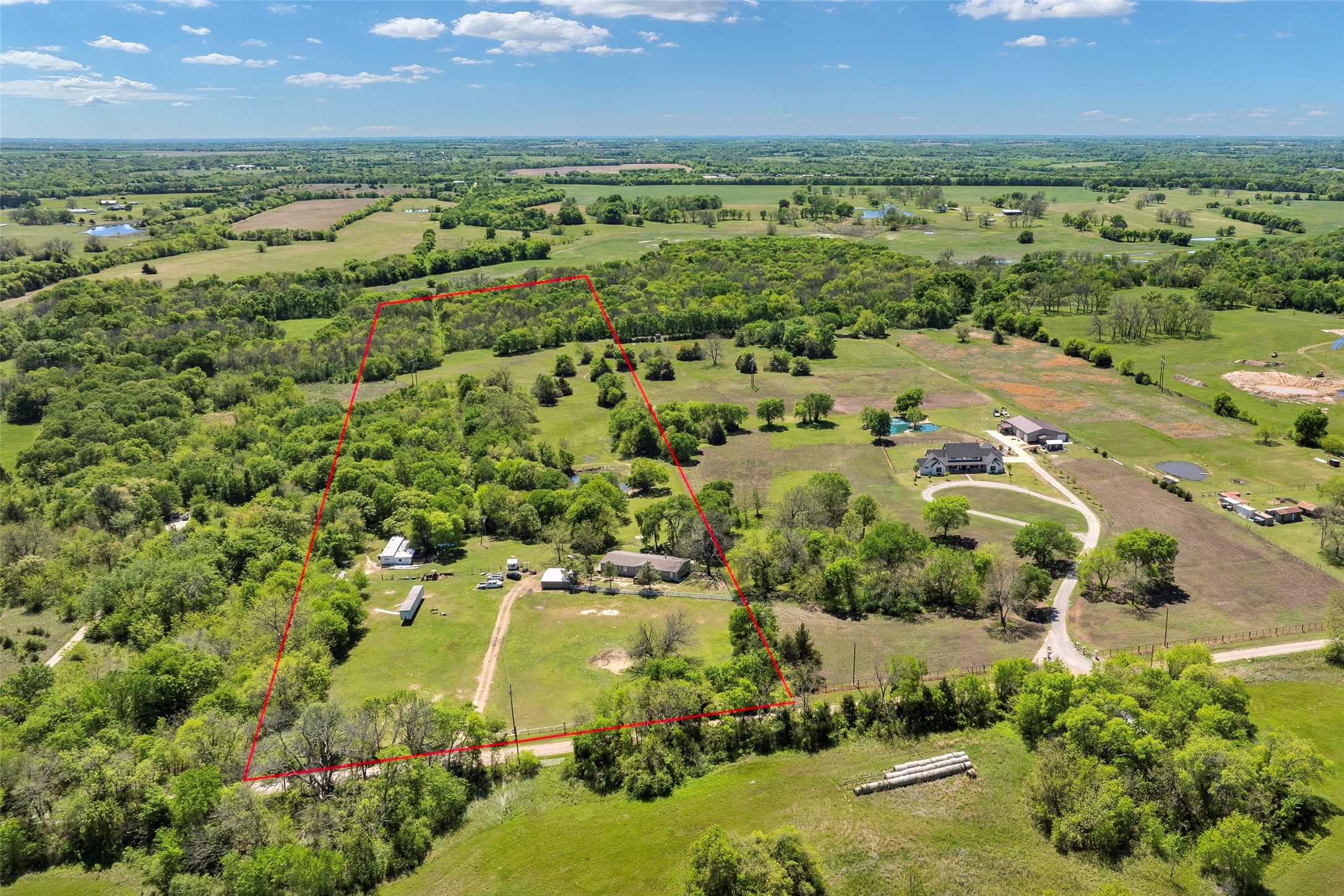 1199 County Road 1245 Savoy TX 75479