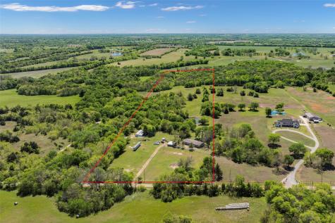 1199 County Road 1245 Savoy TX 75479