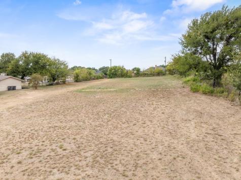 1835 N Main Street Weatherford TX 76085