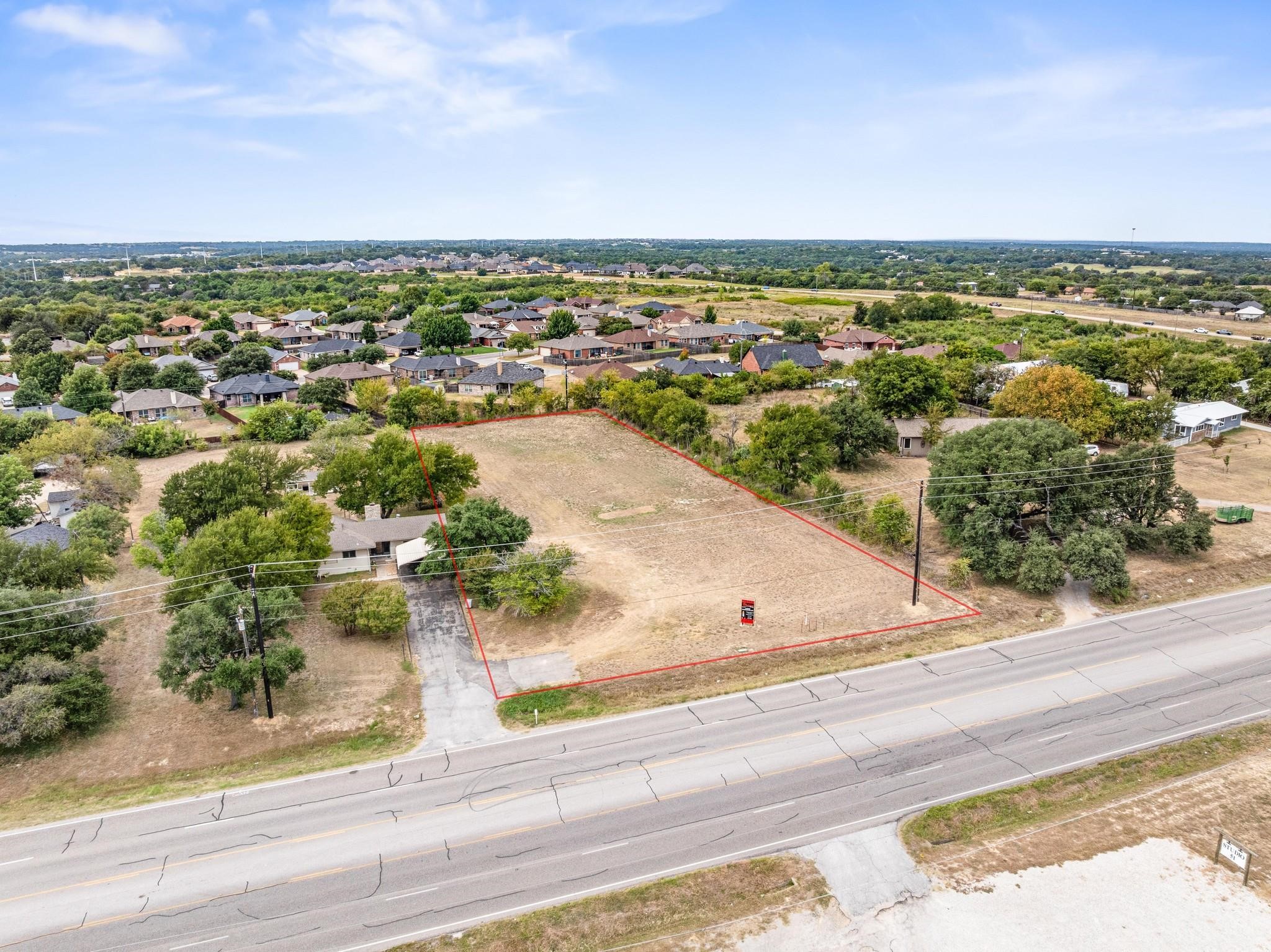 1835 N Main Street Weatherford TX 76085