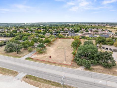 1835 N Main Street Weatherford TX 76085