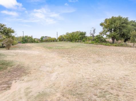 1835 N Main Street Weatherford TX 76085