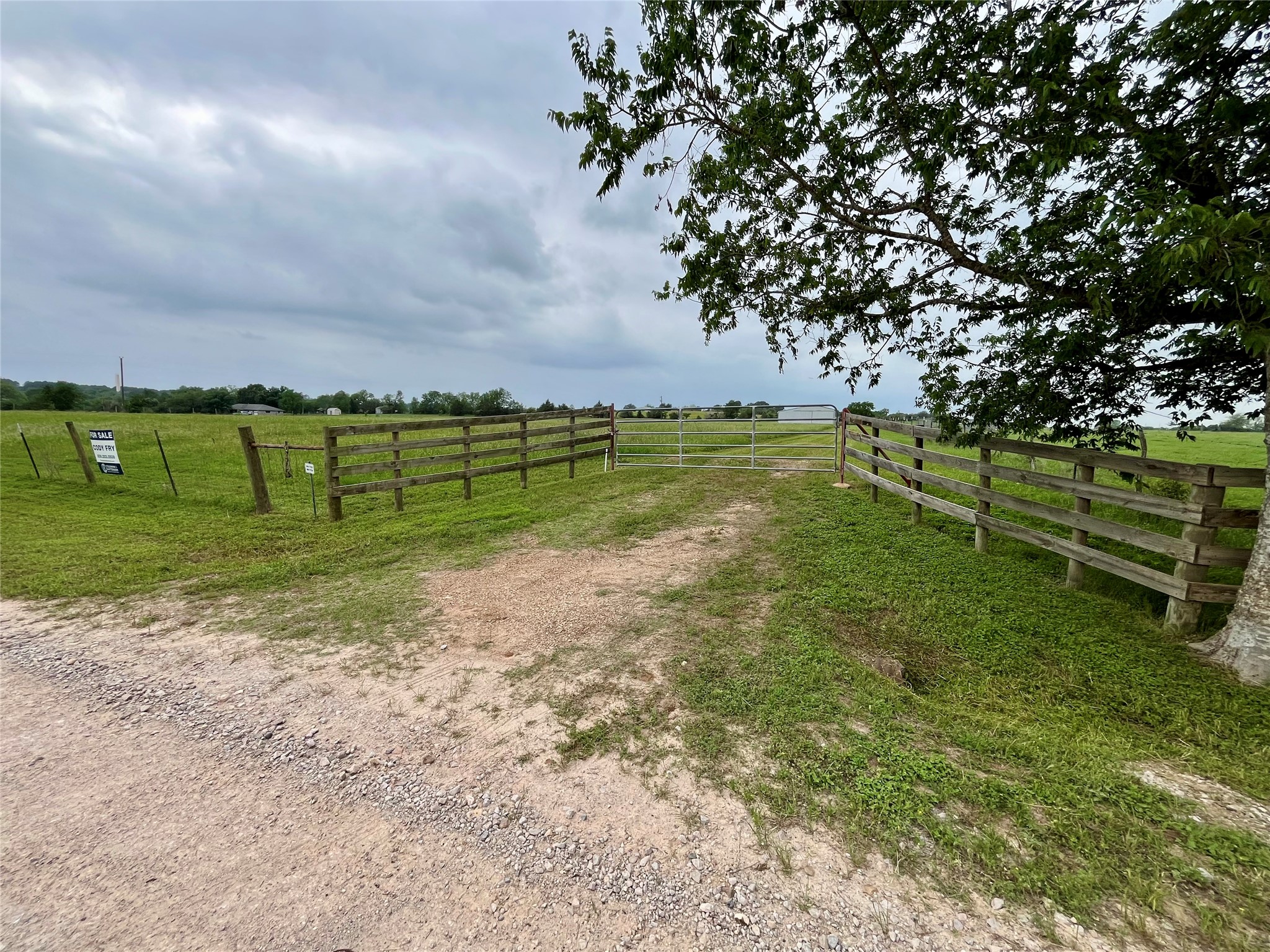 8573 Loop Road Bellville TX 77418