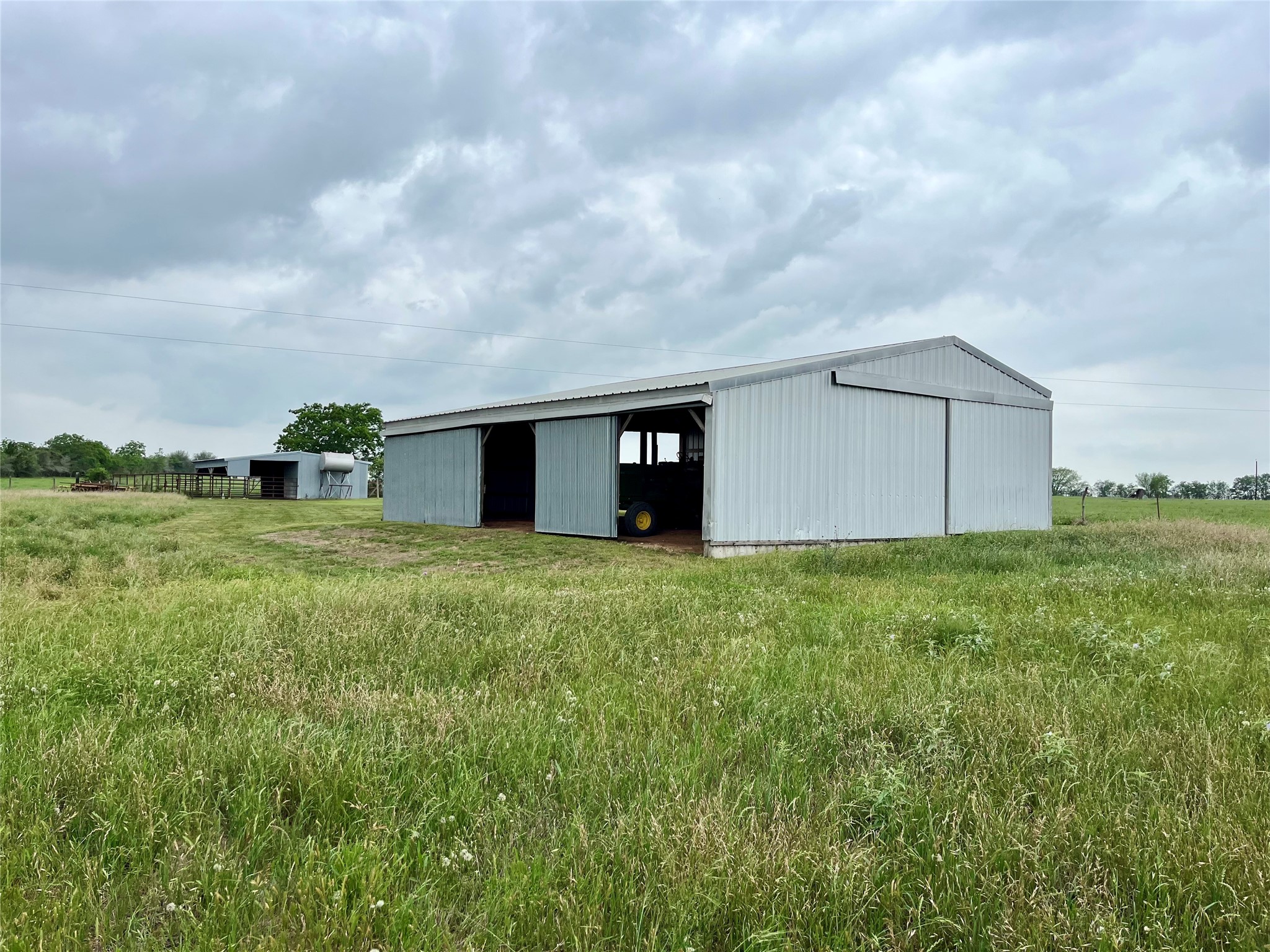 8573 Loop Road Bellville TX 77418