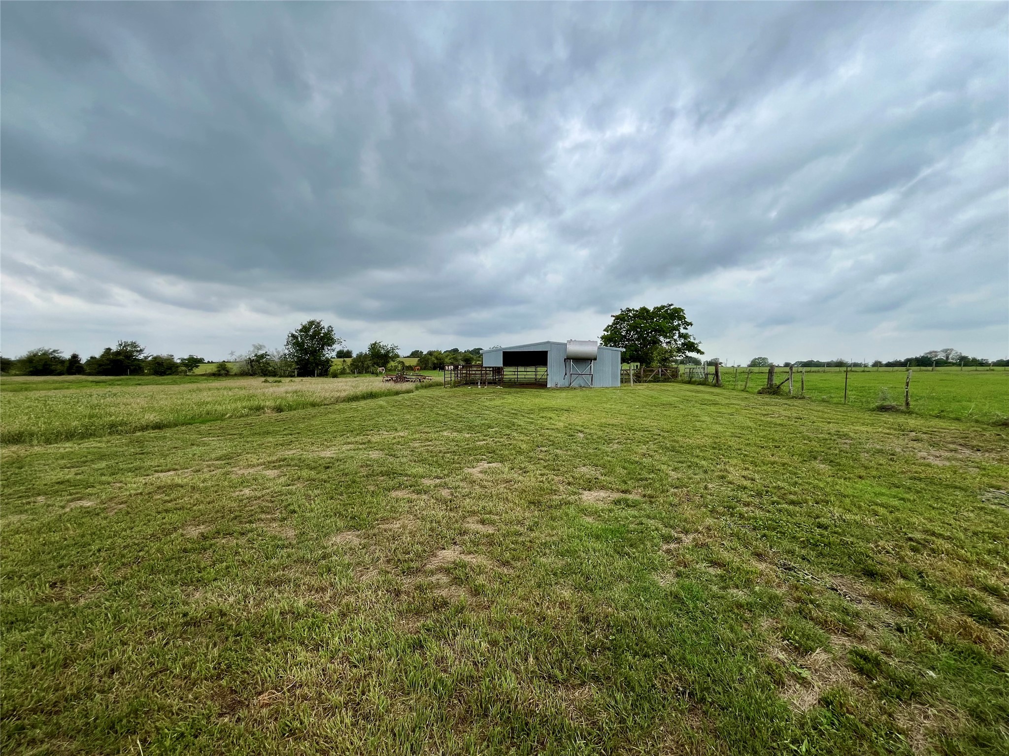 8573 Loop Road Bellville TX 77418