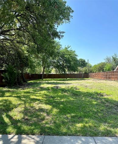 450 Pittman Street Richardson TX 75081