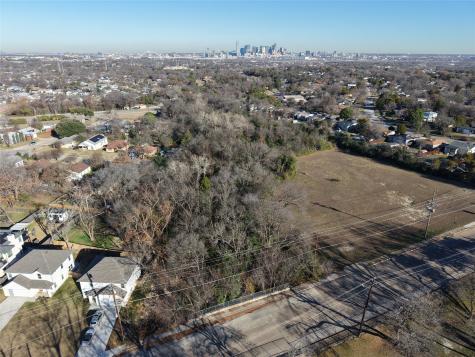 1627 E Woodin Boulevard Dallas TX 75203
