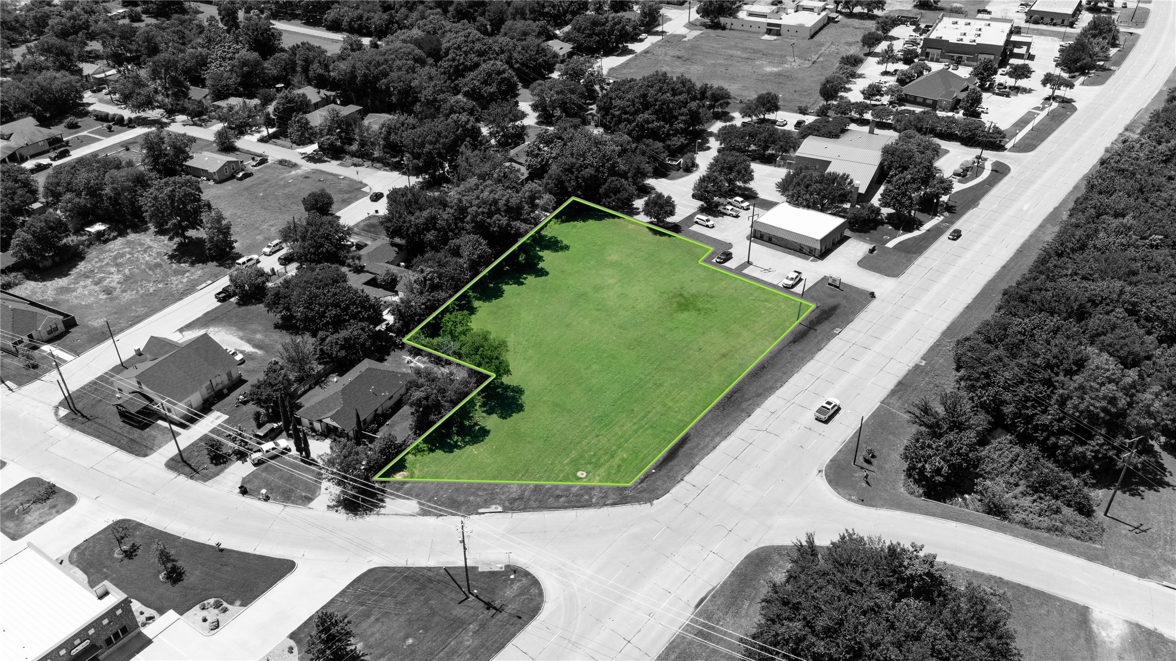 913 S Clay Street Ennis TX 75119