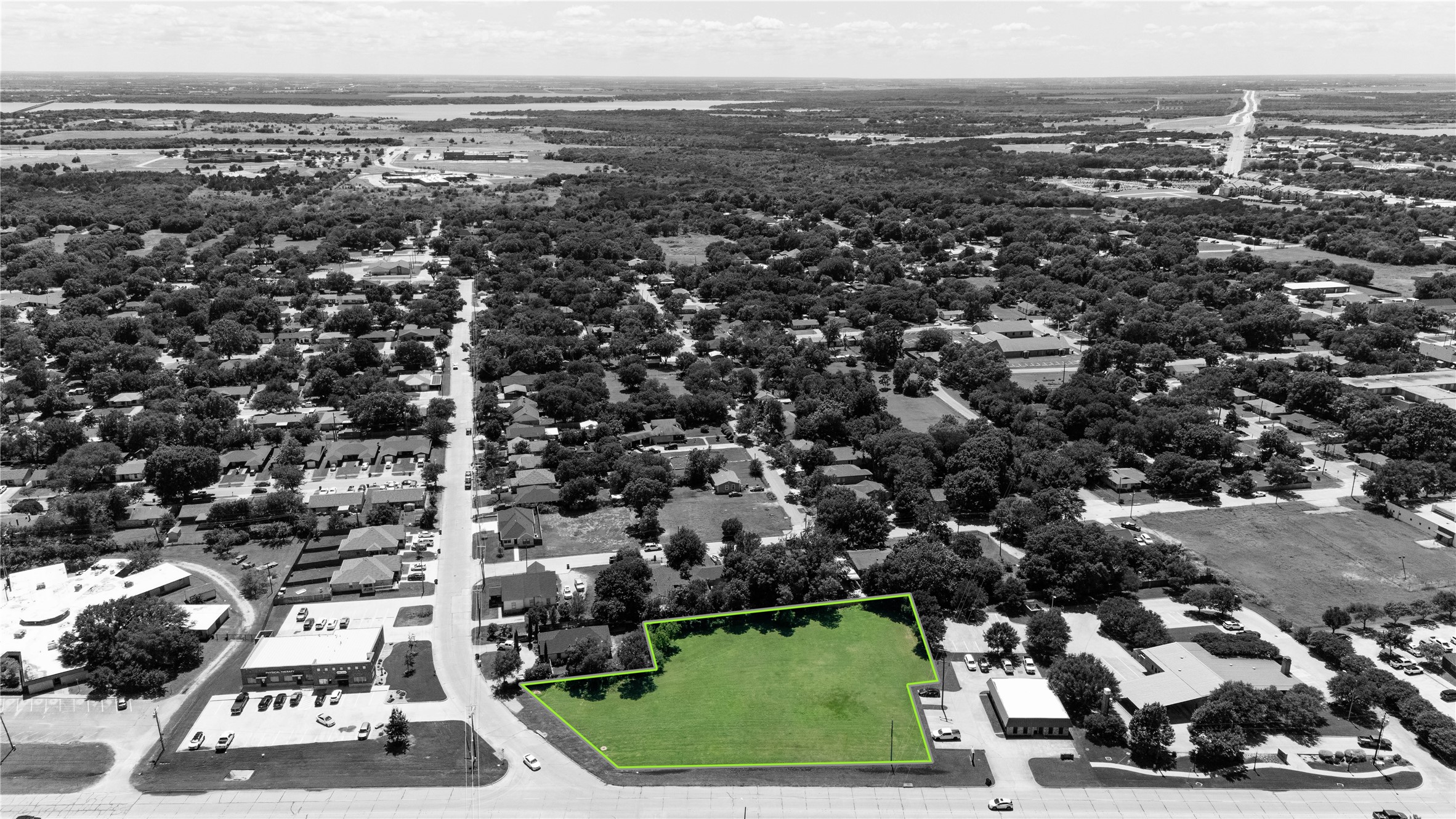 913 S Clay Street Ennis TX 75119