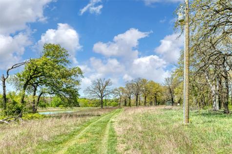 247 Private Road 14503 Covington TX 76636