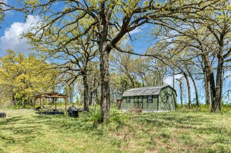 247 Private Road 14503 Covington TX 76636