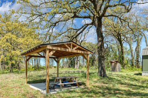 247 Private Road 14503 Covington TX 76636