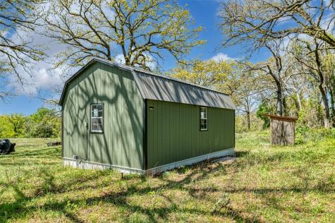 247 Private Road 14503 Covington TX 76636