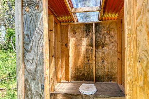 247 Private Road 14503 Covington TX 76636