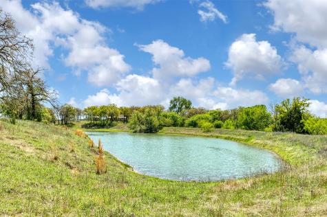 247 Private Road 14503 Covington TX 76636