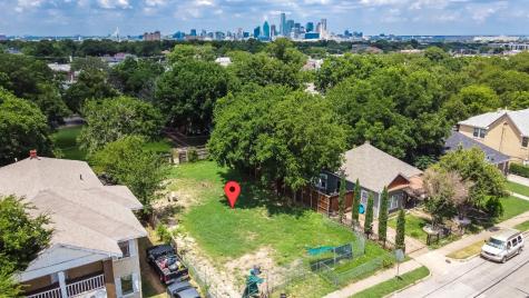 521 Melba Street Dallas TX 75208