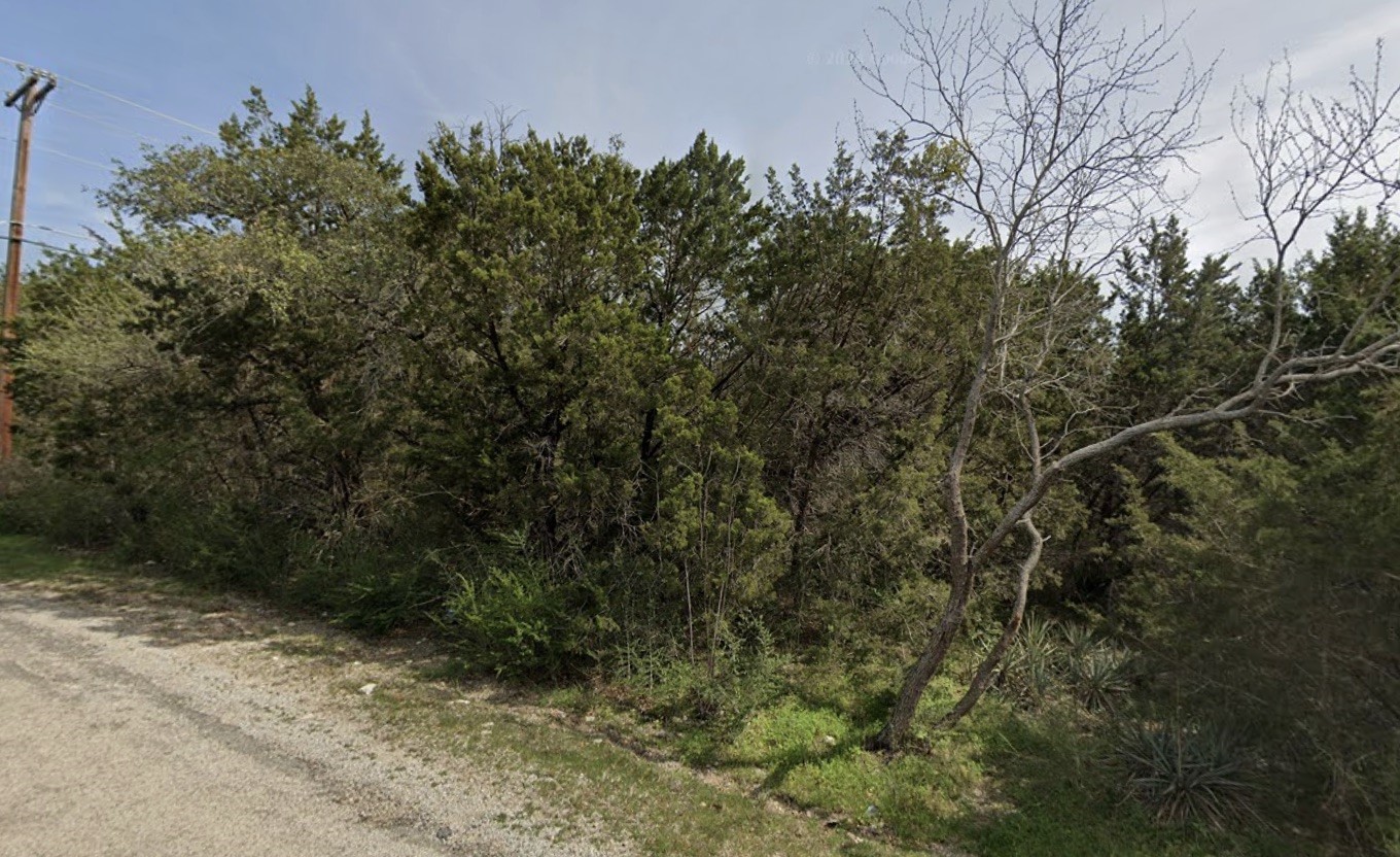 2801 Pinoak Street Granbury TX 76048