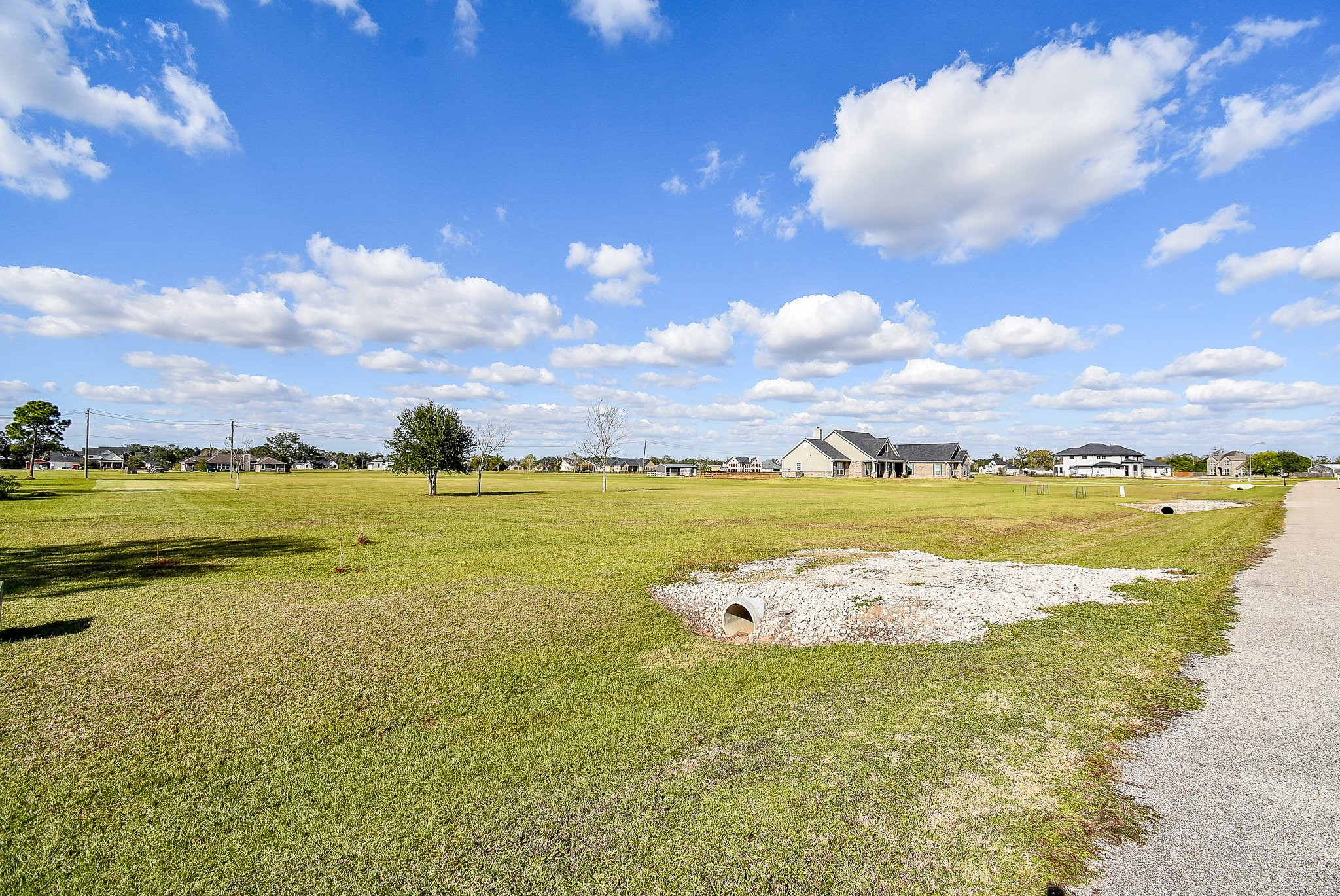 702 Comanche Trail Drive Brazoria TX 77583