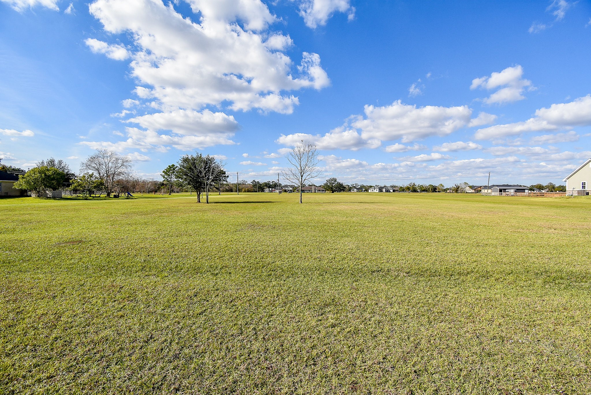 702 Comanche Trail Drive Brazoria TX 77583