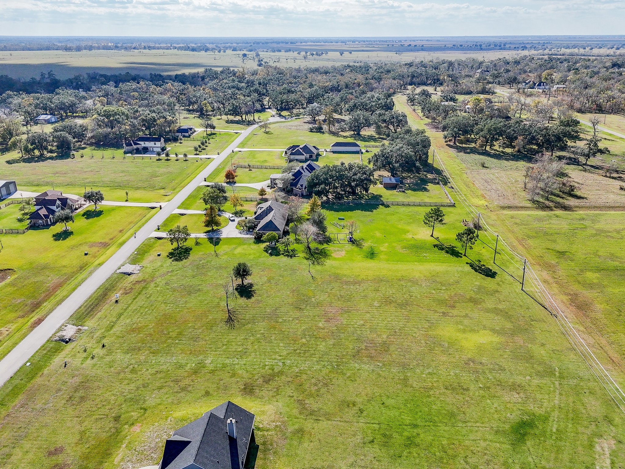 702 Comanche Trail Drive Brazoria TX 77583