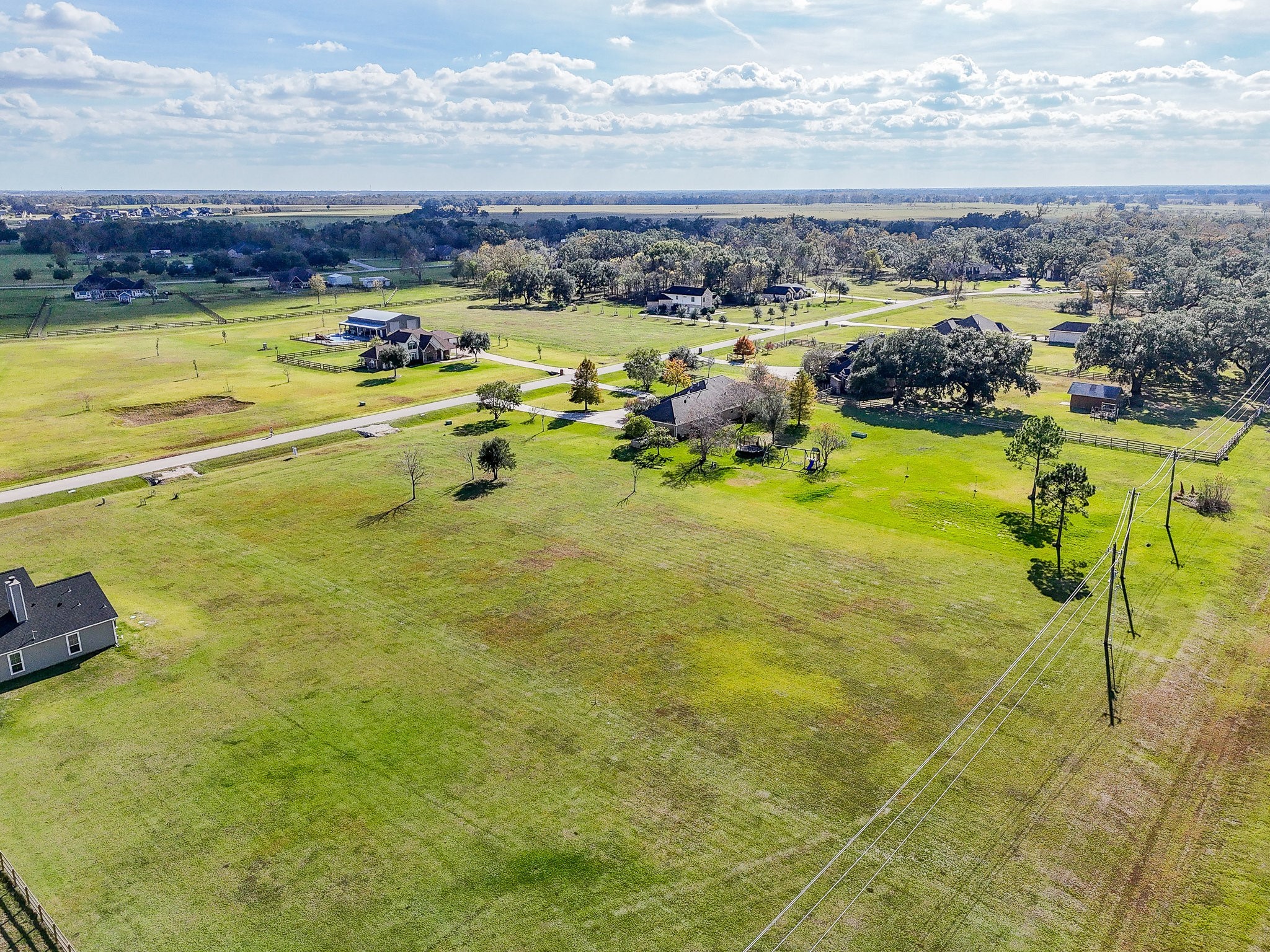702 Comanche Trail Drive Brazoria TX 77583