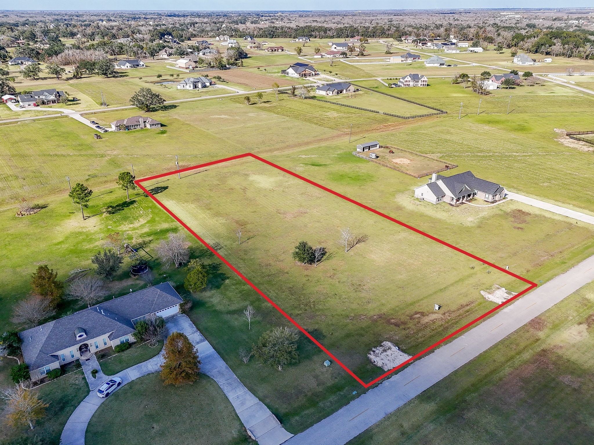 702 Comanche Trail Drive Brazoria TX 77583