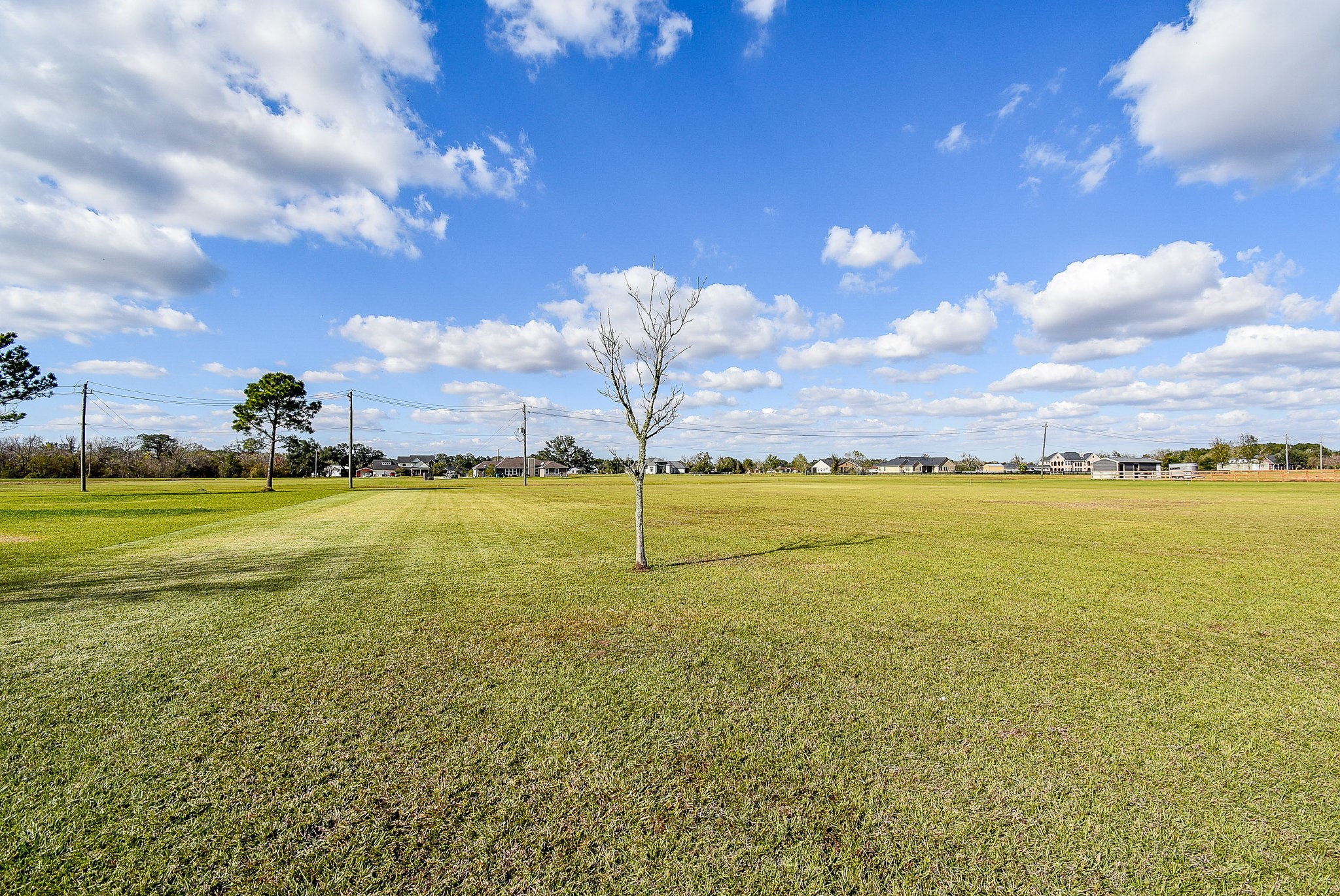 702 Comanche Trail Drive Brazoria TX 77583
