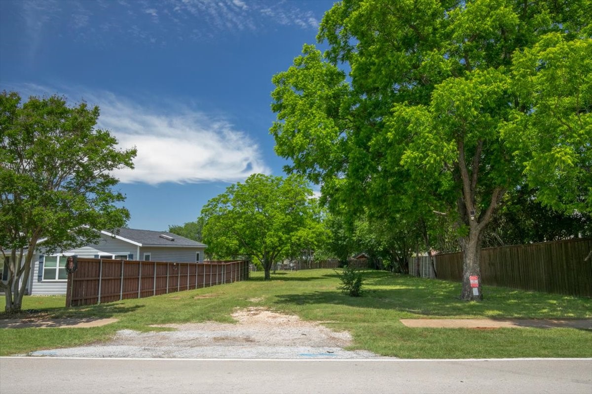 1000 Hughes Road Grapevine TX 76051