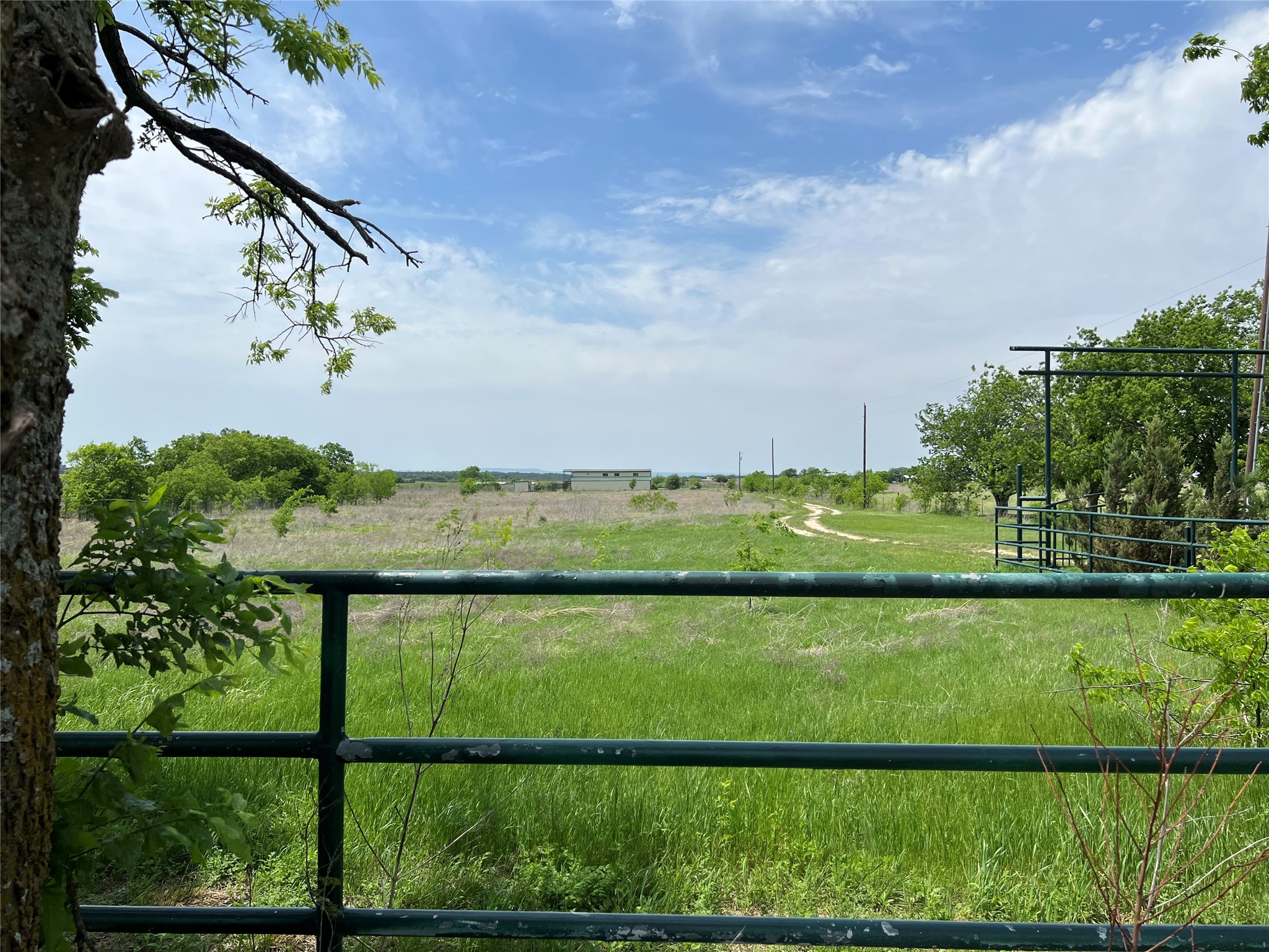 7445 County Road 1232 Godley TX 76044