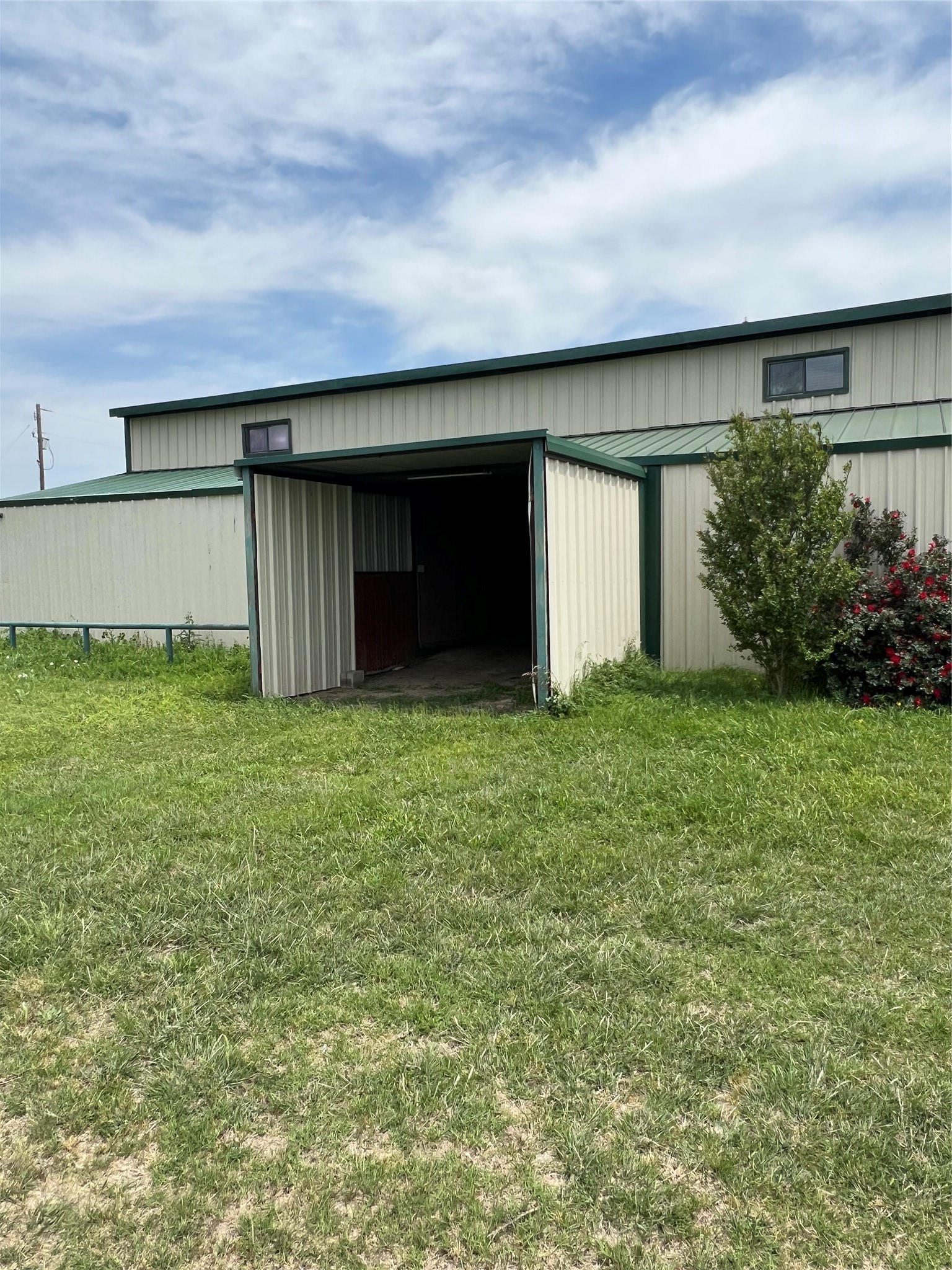 7445 County Road 1232 Godley TX 76044