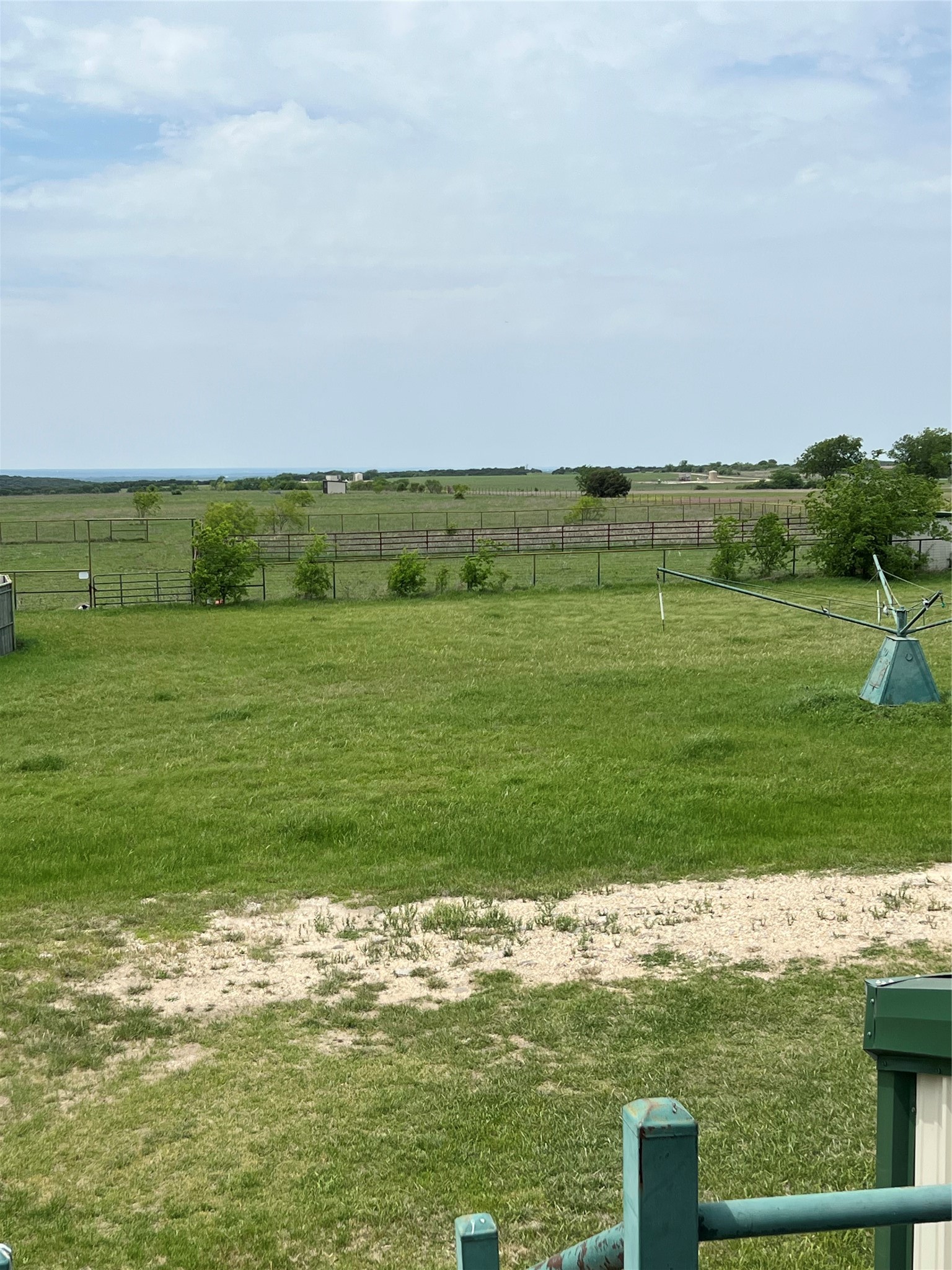7445 County Road 1232 Godley TX 76044